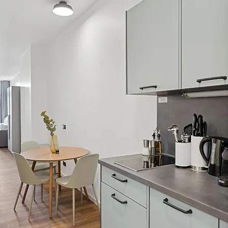 Limehome Memmingen Maximilianstrasse Zimmer foto