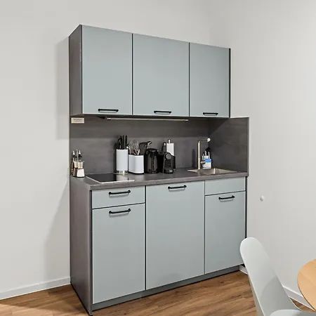 Limehome Memmingen Maximilianstrasse Zimmer foto