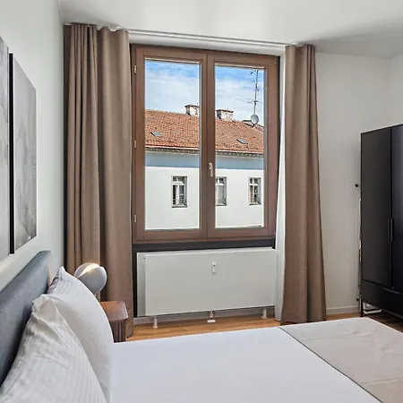 Limehome Memmingen Maximilianstrasse Zimmer foto